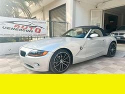 Grigio Usata 2003 BMW Z4 Sport Line Cabrio | 13.600 € (Buon prezzo)