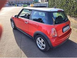 Usata 2005 Mini ONE Due volumi | 4500 € (Molto cara)