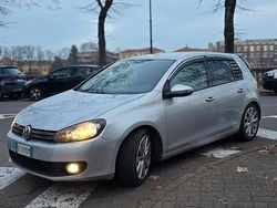 Grigio Usata 2012 VW Golf VI Due volumi | 5500 € (Ottimo prezzo)
