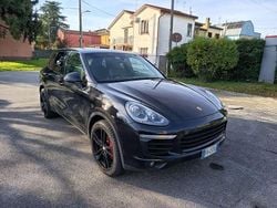 Nero Usata 2015 Porsche Cayenne SUV | 28.000 € (Buon prezzo)