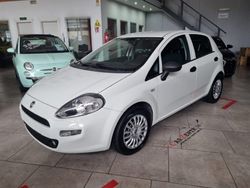 Bianco Usata 2018 Fiat Punto S Due volumi | 7490 € (Buon prezzo)
