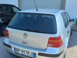 Usata 1999 VW Golf IV Tre volumi | 1500 € (Buon prezzo)