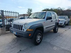 Grigio Usata 2007 Jeep Cherokee Limited SUV | 3900 € (Cara)