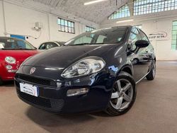 Blu/azzurro Usata 2017 Fiat Punto Lounge Due volumi | 5700 € (Buon prezzo)
