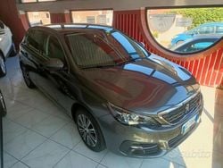 Grigio Usata 2020 Peugeot 308 Allure Tre volumi | 14.800 € (Buon prezzo)