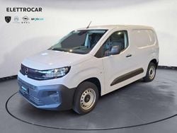 Bianco Nuova 2025 Opel Combo S Furgone | 18.606 € (Buon prezzo)