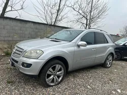 Grigio Usata 2006 Mercedes ML320 Chrome SUV | 2900 € (Super prezzo)