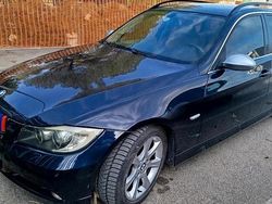 Blu Usata 2007 BMW 320 Station wagon | 2800 € (Cara)