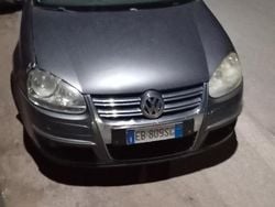 Grigio Usata 2021 VW Jetta Tre volumi | 3000 €
