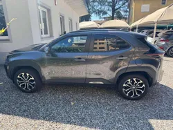 Grigio scuro Usata 2023 Toyota Yaris Cross Trend SUV | 21.700 € (Super prezzo)