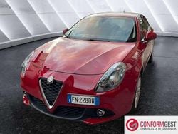 Rosso Usata 2018 Alfa Romeo Giulietta Super Tre volumi | 8990 € (Ottimo prezzo)