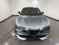 Grigio Nuova 2025 Alfa Romeo GT Junior Edizione Speciale SUV | 28.900 € (Buon prezzo)