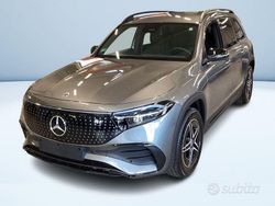 Grigio Nuova 2025 Mercedes EQB250+ Advanced SUV | 64.000 € (Buon prezzo)