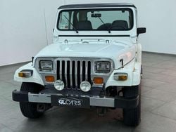 Bianco Usata 1991 Jeep Wrangler Laredo SUV | 15.900 €