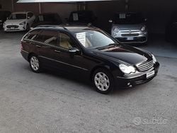 Nero Usata 2006 Mercedes C220 Elegance Station wagon | 4500 € (Cara)