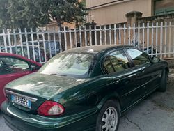 Usata 2008 Jaguar X-type Tre volumi | 2650 € (Molto cara)
