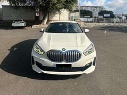Bianco Usata 2022 BMW 118 M Sport Due volumi | 21.000 € (Buon prezzo)