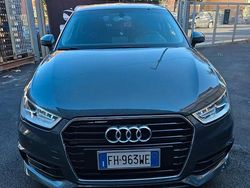 Grigio Usata 2017 Audi A1 Admired Tre volumi | 13.490 € (Buon prezzo)