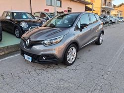 Grigio Usata 2015 Renault Captur SUV | 10.900 € (Buon prezzo)