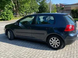 Usata 2008 VW Golf V Due volumi | 3900 € (Buon prezzo)