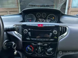 Usata 2013 Lancia Ypsilon Due volumi | 6500 € (Ottimo prezzo)