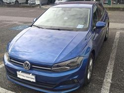 Blu/azzurro Usata 2018 VW Polo Comfortline Tre volumi | 13.800 € (Buon prezzo)