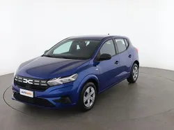 Blu Usata 2023 Dacia Sandero Essentiel Due volumi | 12.899 € (Buon prezzo)