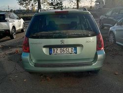 Verde Usata 2003 Peugeot 307 Station wagon | 1500 € (Buon prezzo)