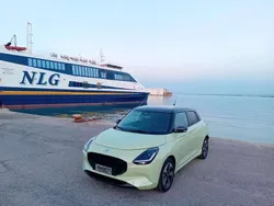 Bianco Nuova 2024 Suzuki Swift Due volumi | 17.990 € (Buon prezzo)