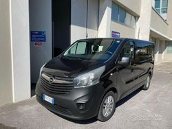 Nero Usata 2017 Opel Vivaro Monovolume | 15.999 € (Molto cara)