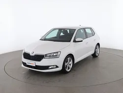 Bianco Usata 2021 Skoda Fabia Design Edition Tre volumi | 11.899 € (Ottimo prezzo)