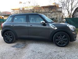 Usata 2010 Mini Cooper D Countryman SUV | 5300 € (Cara)