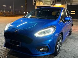 Blu Usata 2019 Ford Fiesta ST-Line Tre volumi | 12.500 € (Cara)
