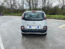 Grigio Usata 2015 Citroën C3 Picasso Monovolume | 4000 €