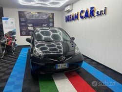 Nero Usata 2009 Toyota Aygo Due volumi | 4900 € (Cara)