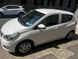 Bianco Usata 2015 Opel Karl Due volumi | 5900 € (Cara)