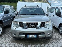 Grigio Usata 2008 Nissan Pathfinder SUV | 12.000 € (Buon prezzo)