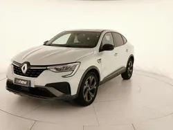 Bianco perla Usata 2022 Renault Arkana R.S. SUV | 20.300 € (Buon prezzo)