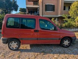 Rosso Usata 2000 Peugeot Partner Monovolume | 1300 €