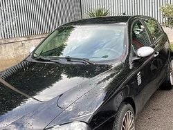 Nero Usata 2008 Alfa Romeo 147 Due volumi | 1500 € (Ottimo prezzo)