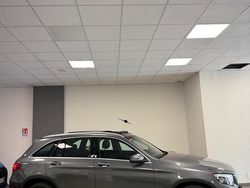Grigio Usata 2017 Mercedes GLC220 Tre volumi | 19.900 € (Buon prezzo)