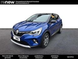 Blu scuro Usata 2023 Renault Captur Intens SUV | 16.890 € (Buon prezzo)