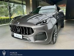 Grigio lava Usata 2023 Maserati Grecale GT SUV | 59.900 € (Super prezzo)