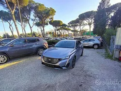 Grigio Usata 2024 Peugeot 308 Allure Tre volumi | 23.800 € (Super prezzo)