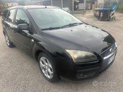 Nero Usata 2007 Ford Focus S Station wagon | 1950 € (Ottimo prezzo)