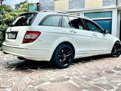 Usata 2010 Mercedes C350 Station wagon | 7500 € (Molto cara)