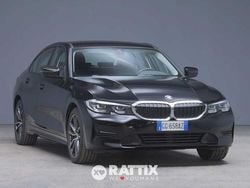 Nero Usata 2021 BMW 320e Advantage Tre volumi | 28.864 € (Buon prezzo)