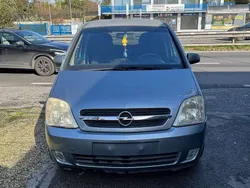 Argento Usata 2004 Opel Meriva Monovolume | 1190 € (Buon prezzo)