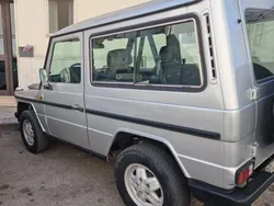 Grigio Usata 1988 Mercedes G250 SUV | 15.000 €