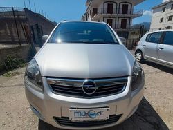Grigio Usata 2012 Opel Zafira Monovolume | 3200 € (Buon prezzo)